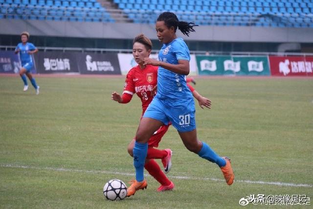 陷入绝境！中国男篮遭霍金森打爆 末轮不胜将无缘世界杯